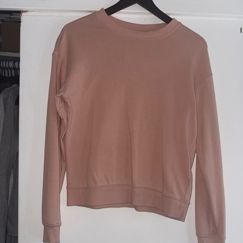 2/$15 Divided Dusty Rose Thin Crew Neck Sweater